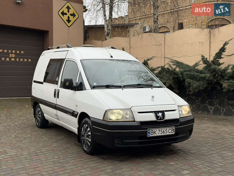 Мінівен Peugeot Expert 2005 в Рівному
