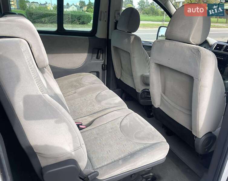 Мінівен Peugeot Expert 2011 в Вінниці