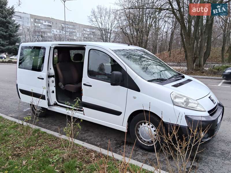 Мінівен Peugeot Expert 2008 в Черкасах фото 2 Мінівен Peugeot Expert 2008 в Черкасах