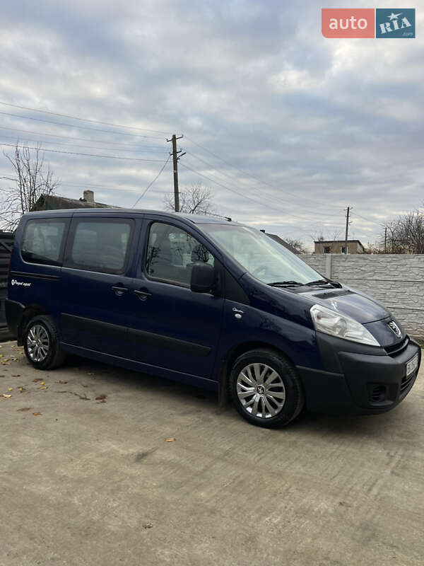 Минивэн Peugeot Expert 2007 в Ровно фото 5 Минивэн Peugeot Expert 2007 в Ровно