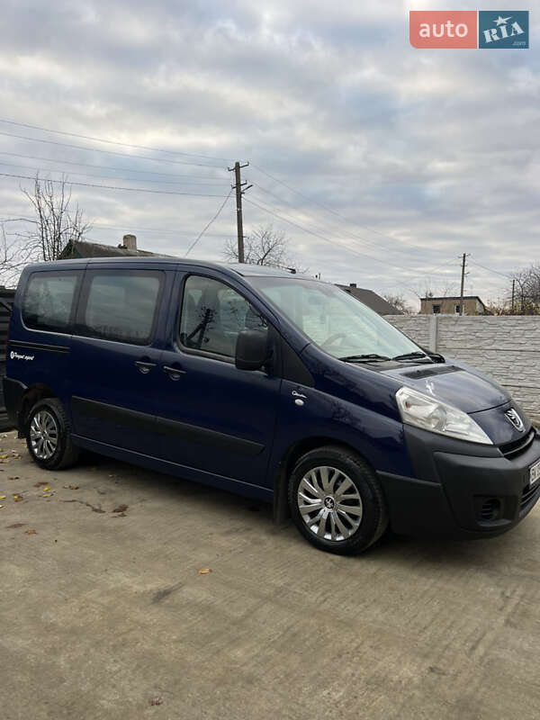 Минивэн Peugeot Expert 2007 в Ровно фото 22 Минивэн Peugeot Expert 2007 в Ровно