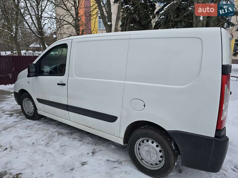Вантажний фургон Peugeot Expert 2012 в Миргороді