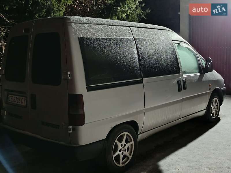 Мінівен Peugeot Expert 2000 в Чернівцях