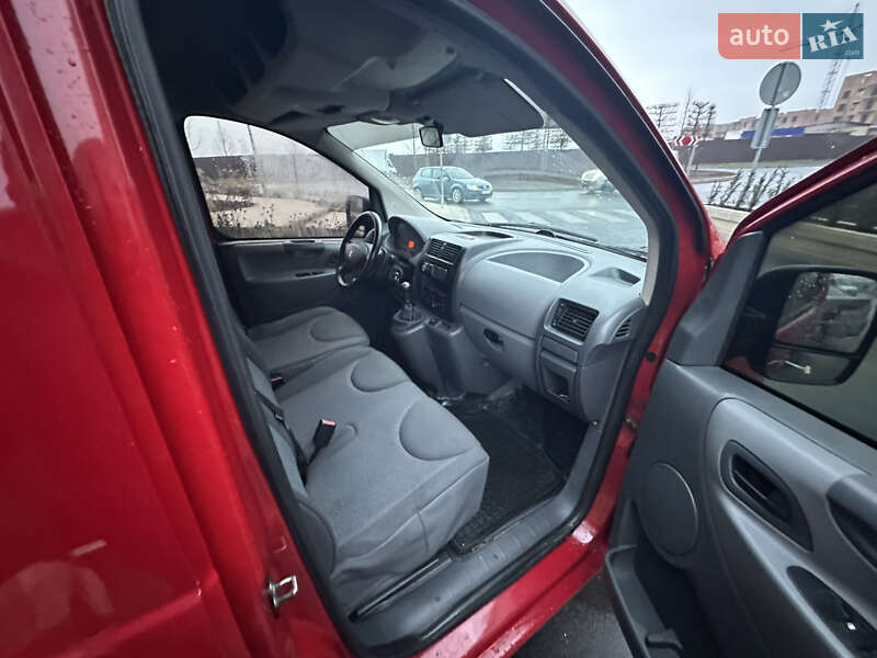 Минивэн Peugeot Expert 2007 в Умани