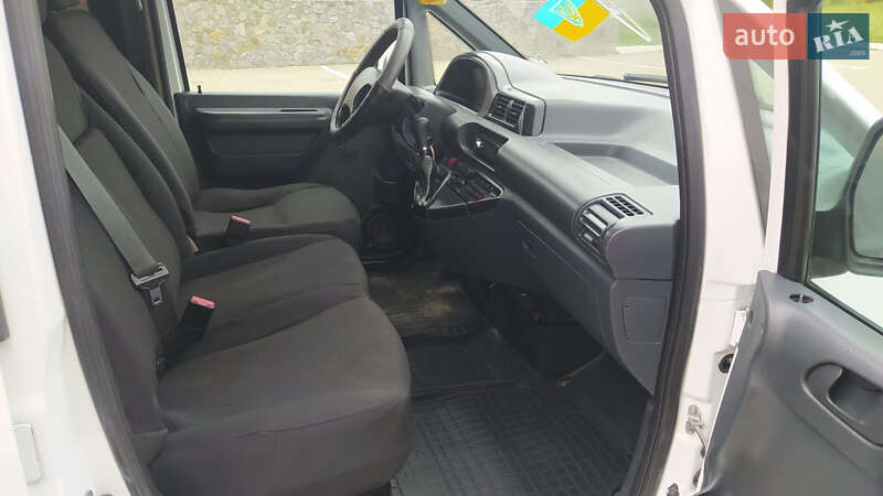 Минивэн Peugeot Expert 2006 в Калиновке фото 26 Минивэн Peugeot Expert 2006 в Калиновке