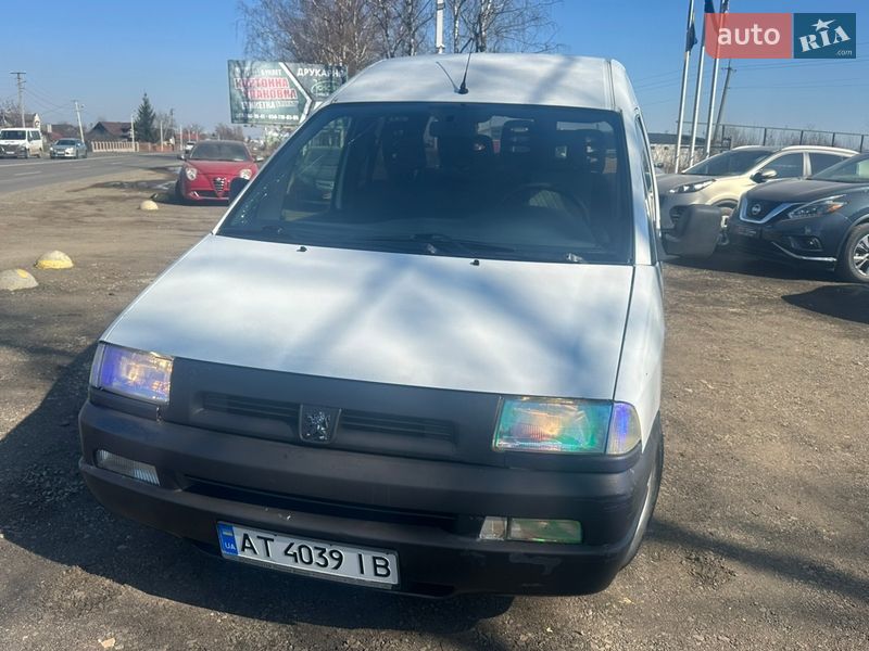 Мінівен Peugeot Expert 2001 в Івано-Франківську