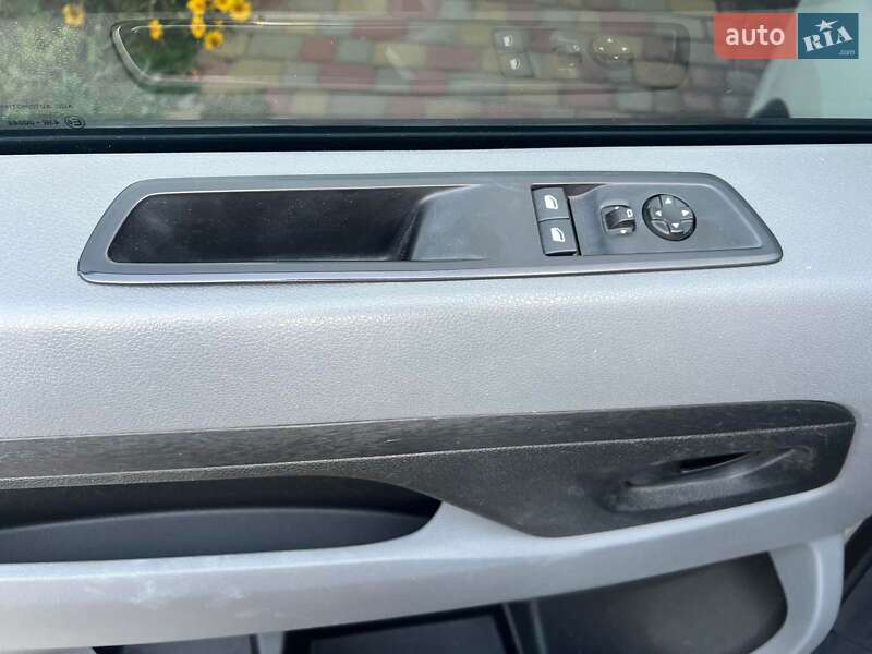 Микроавтобус грузовой (до 3,5т) Peugeot Expert 2017 в Черкассах фото 17 Микроавтобус грузовой (до 3,5т) Peugeot Expert 2017 в Черкассах