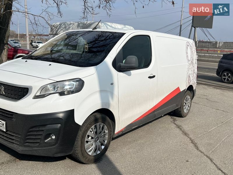 Peugeot Expert 2019