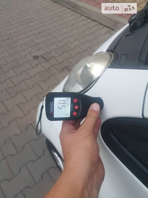 Хетчбек Peugeot iOn 2011 в Луцьку фото 24 Хетчбек Peugeot iOn 2011 в Луцьку