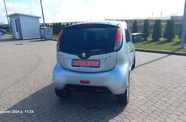 Хэтчбек Peugeot iOn 2014 в Львове