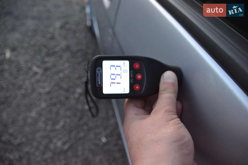 Хетчбек Peugeot iOn 2012 в Луцьку