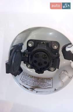 Хэтчбек Peugeot iOn 2011 в Львове