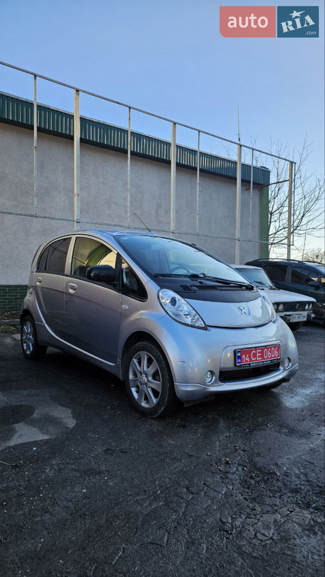 2015 Peugeot iOn - мініатюра 2