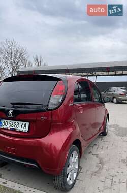 Хетчбек Peugeot iOn 2017 в Тернополі