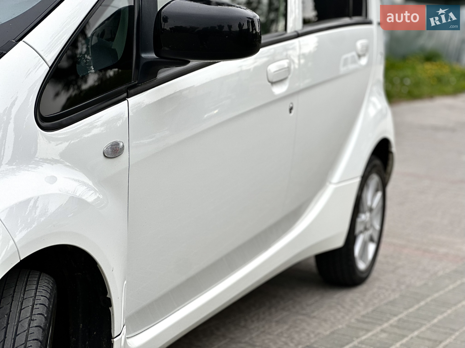 2018 Peugeot iOn - мініатюра 18
