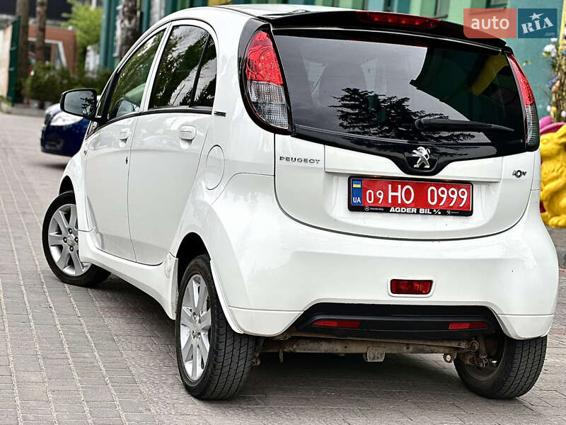 Хетчбек Peugeot iOn 2018 в Тернополі