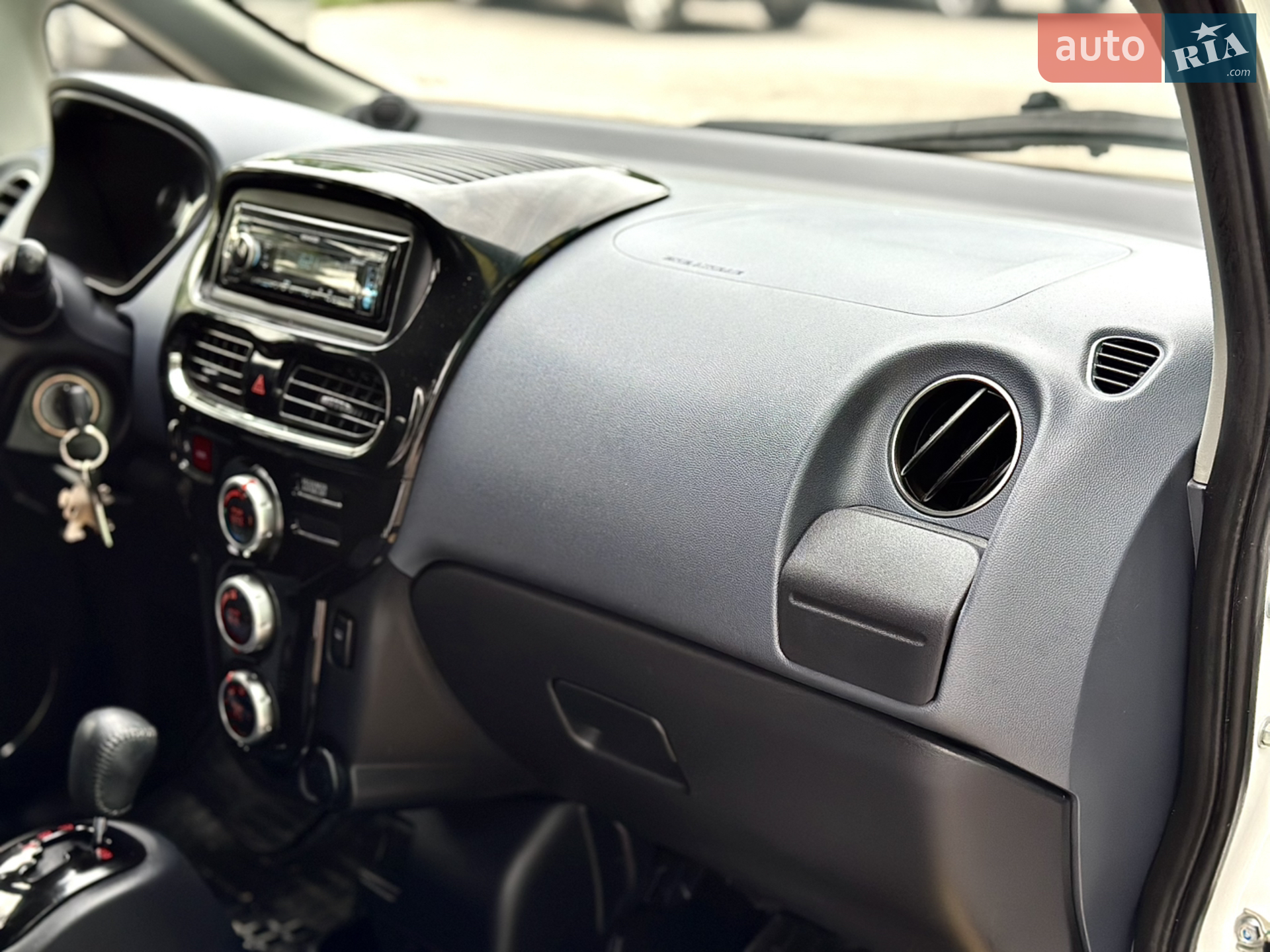 2018 Peugeot iOn - мініатюра 38