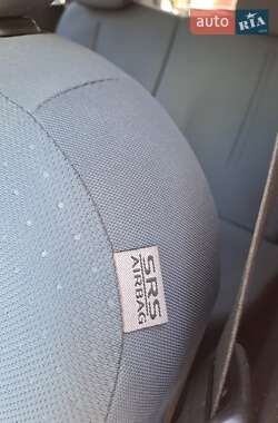 Хетчбек Peugeot iOn 2014 в 