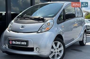 Хетчбек Peugeot iOn 2015 в 