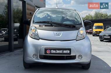 Хетчбек Peugeot iOn 2015 в 