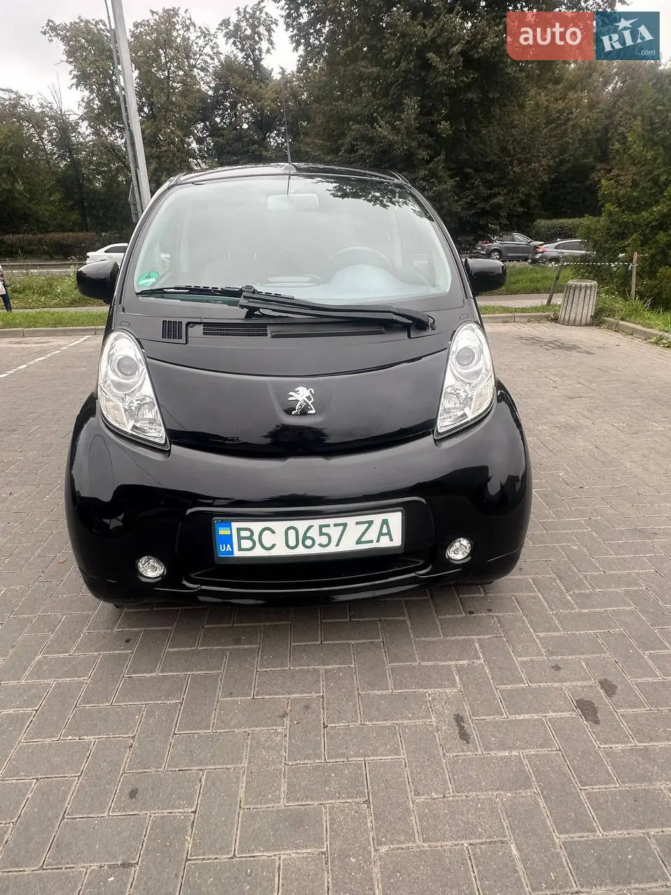 2015 Peugeot iOn - мініатюра 11