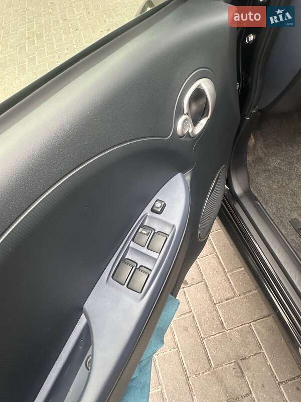 Хетчбек Peugeot iOn 2016 в Львові фото 13 Хетчбек Peugeot iOn 2016 в Львові