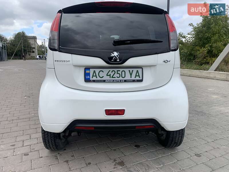 Хэтчбек Peugeot iOn 2014 в Луцке фото 12 Хэтчбек Peugeot iOn 2014 в Луцке