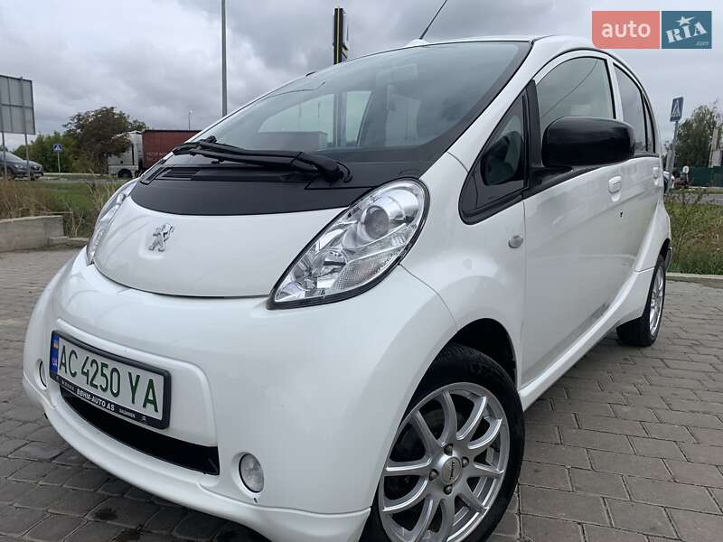 Хэтчбек Peugeot iOn 2014 в Луцке фото 18 Хэтчбек Peugeot iOn 2014 в Луцке