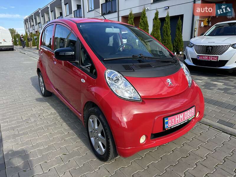 Хэтчбек Peugeot iOn 2011 в Луцке фото 4 Хэтчбек Peugeot iOn 2011 в Луцке