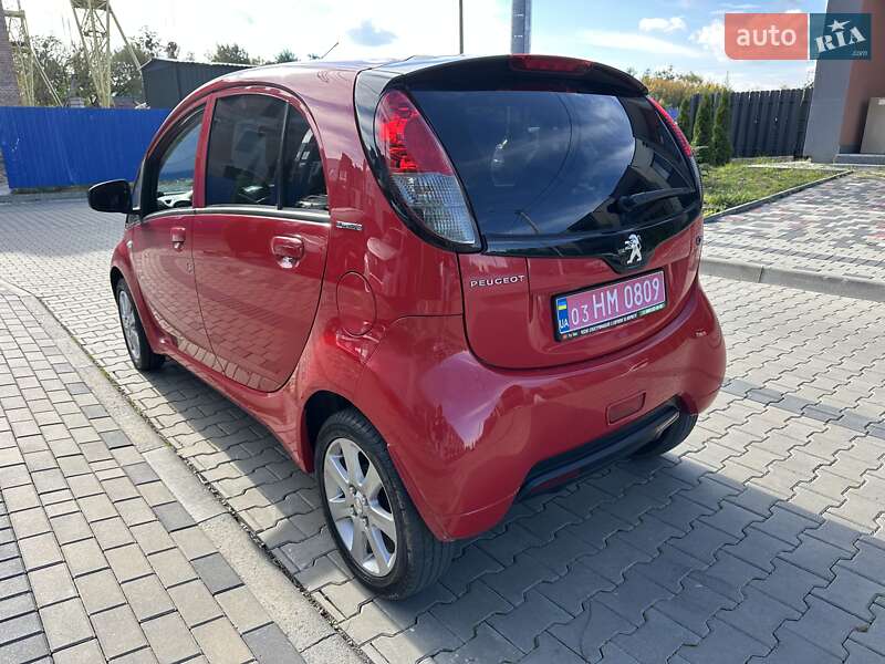 Хэтчбек Peugeot iOn 2011 в Луцке фото 10 Хэтчбек Peugeot iOn 2011 в Луцке