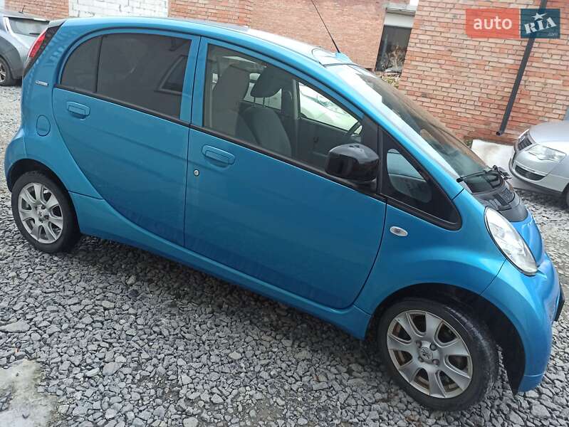 Хэтчбек Peugeot iOn 2015 в Виннице фото 7 Хэтчбек Peugeot iOn 2015 в Виннице