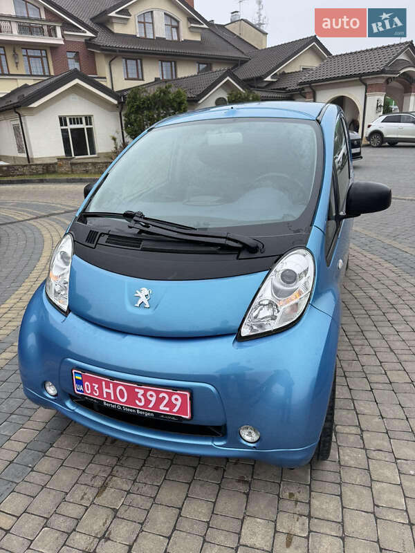 Хэтчбек Peugeot iOn 2014 в Львове