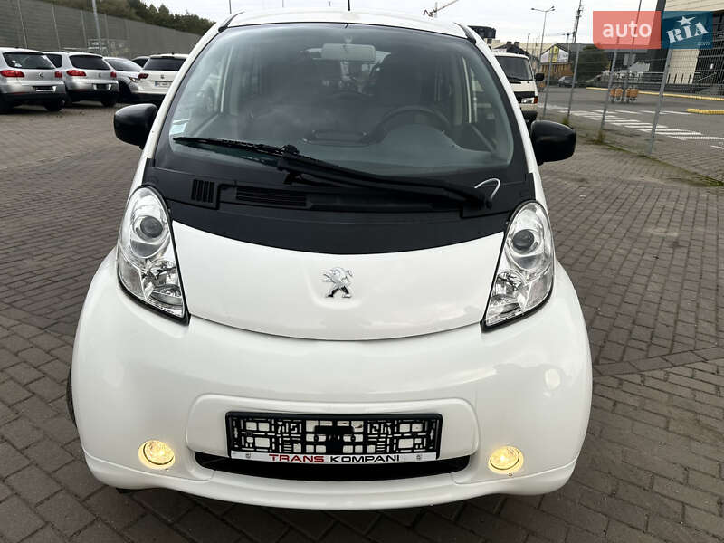 Хэтчбек Peugeot iOn 2017 в Львове фото 18 Хэтчбек Peugeot iOn 2017 в Львове