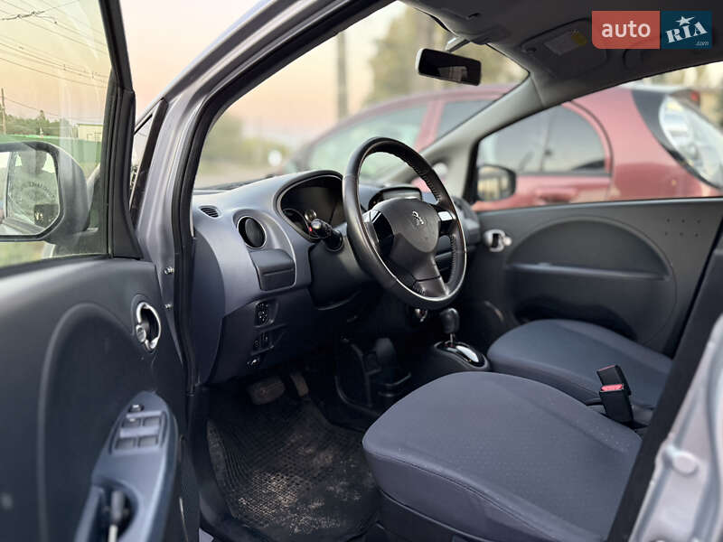 Хэтчбек Peugeot iOn 2013 в Житомире фото 4 Хэтчбек Peugeot iOn 2013 в Житомире