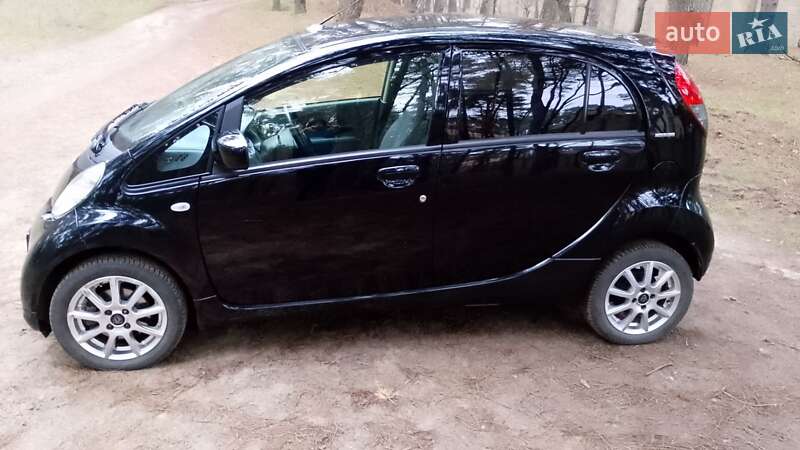 Хэтчбек Peugeot iOn 2014 в Орловщине фото 7 Хэтчбек Peugeot iOn 2014 в Орловщине