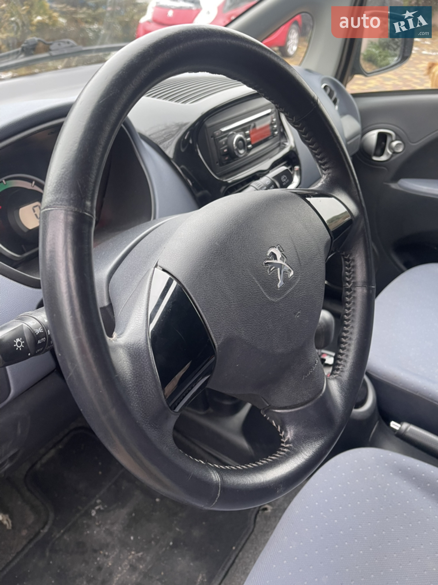 2011 Peugeot iOn - мініатюра 22