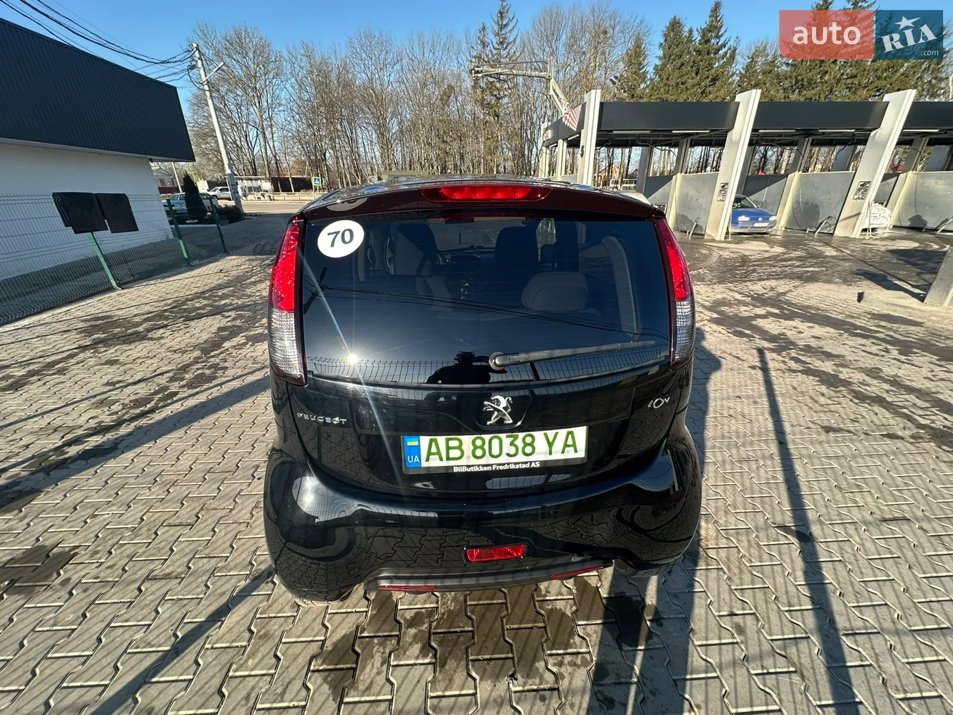 2016 Peugeot iOn - мініатюра 3
