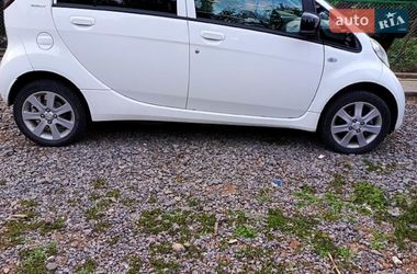 Хэтчбек Peugeot iOn 2012 в Жмеринке