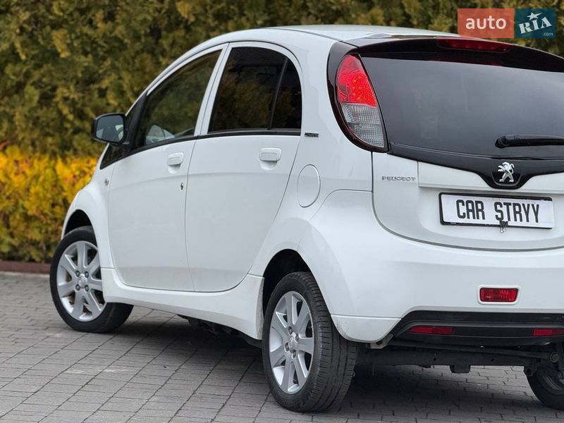 Хэтчбек Peugeot iOn 2019 в Стрые