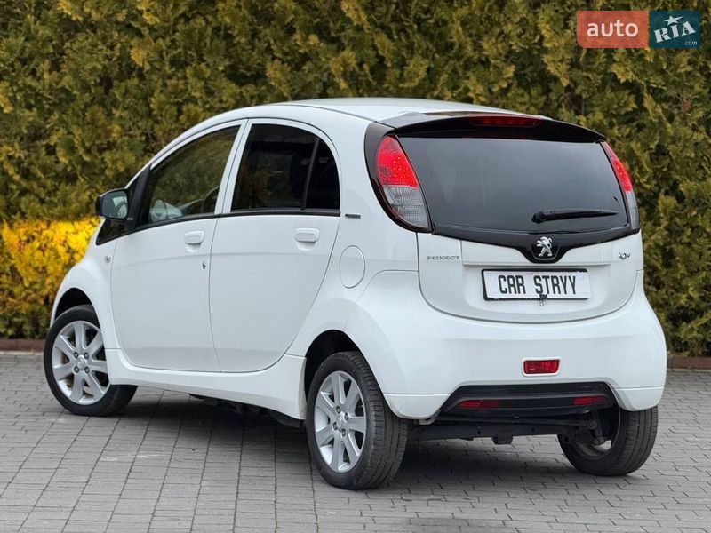 Хэтчбек Peugeot iOn 2019 в Стрые