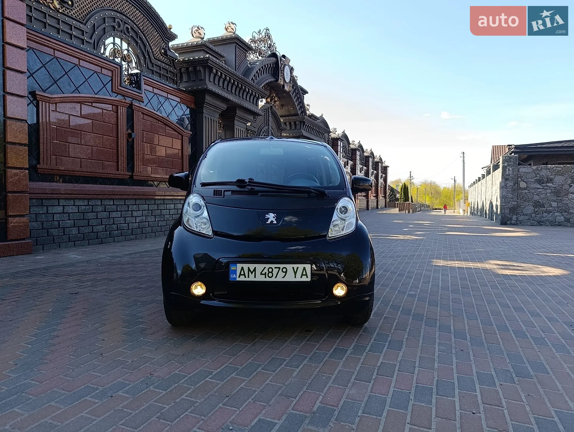 2013 Peugeot iOn - мініатюра 2