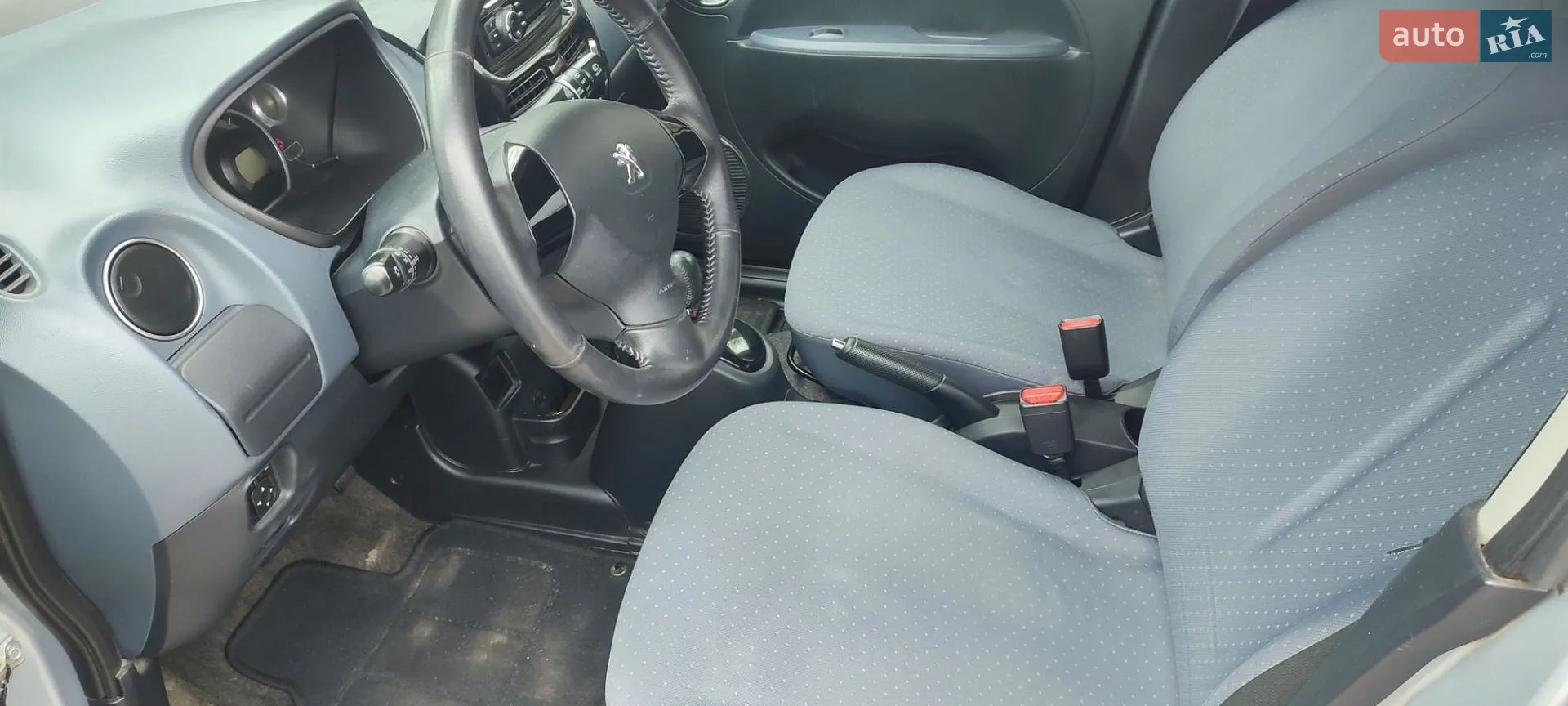 2012 Peugeot iOn - мініатюра 11
