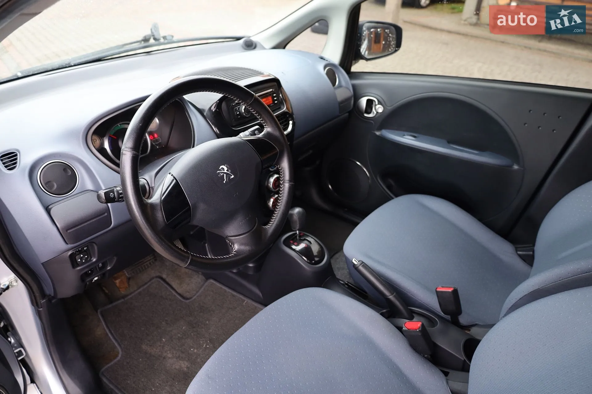 2014 Peugeot iOn - мініатюра 25