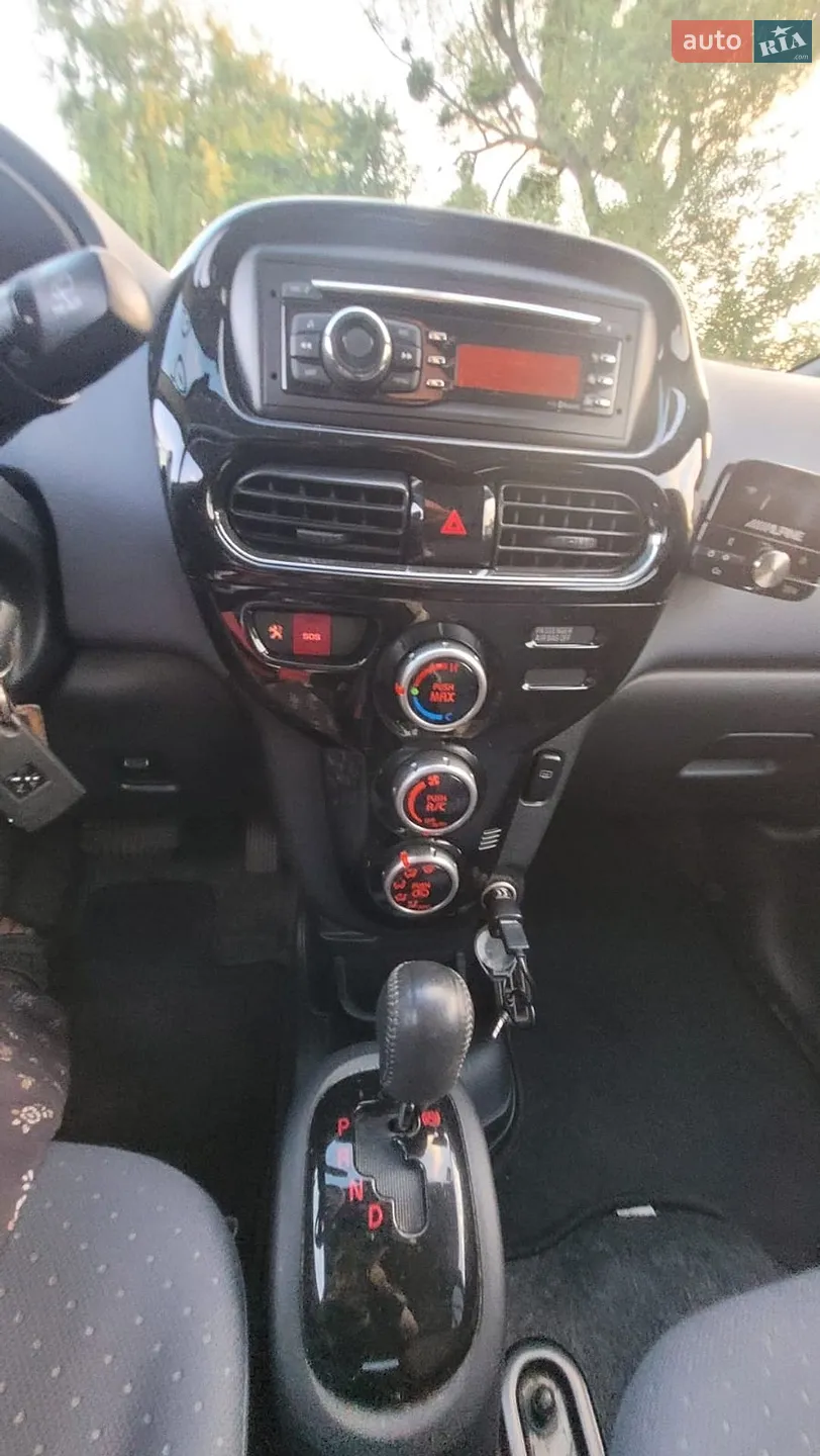 2012 Peugeot iOn - мініатюра 13