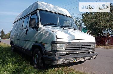 Грузопассажирский фургон Peugeot J5 1991 в Владимир-Волынском