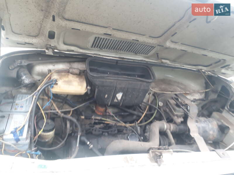 Мікроавтобус Peugeot J5 1994 в Прилуках