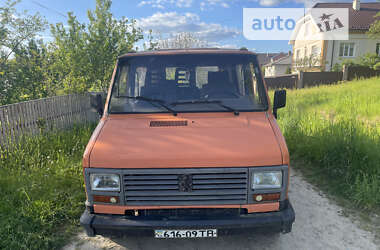 Грузовой фургон Peugeot J5 1992 в Долине