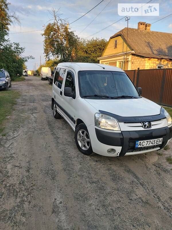 Peugeot Partner пасс.