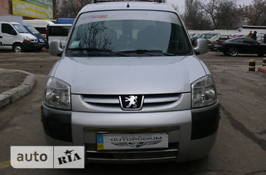 Грузопассажирский фургон Peugeot Partner 2007 в Николаеве