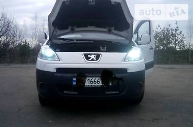 Универсал Peugeot Partner 2011 в Киеве